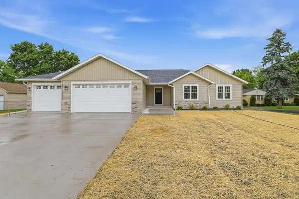1150 Fond Du Lac Avenue, FOND DU LAC, WI 54935