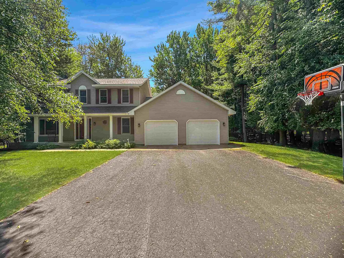421 Eklund Street, Peshtigo, WI 54157 - #1
