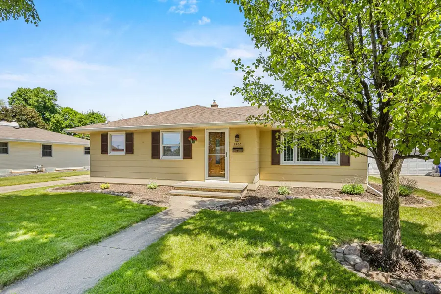 2700 N Lillian Court, Appleton, WI 54911-2243 - #2