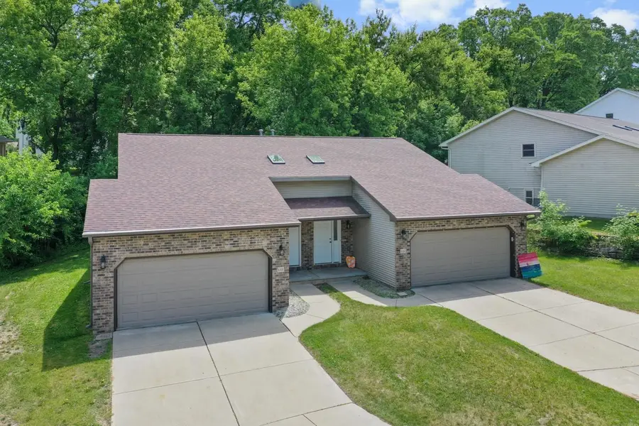 646 St Martin Court, Green Bay, WI 54311-5894 - #2