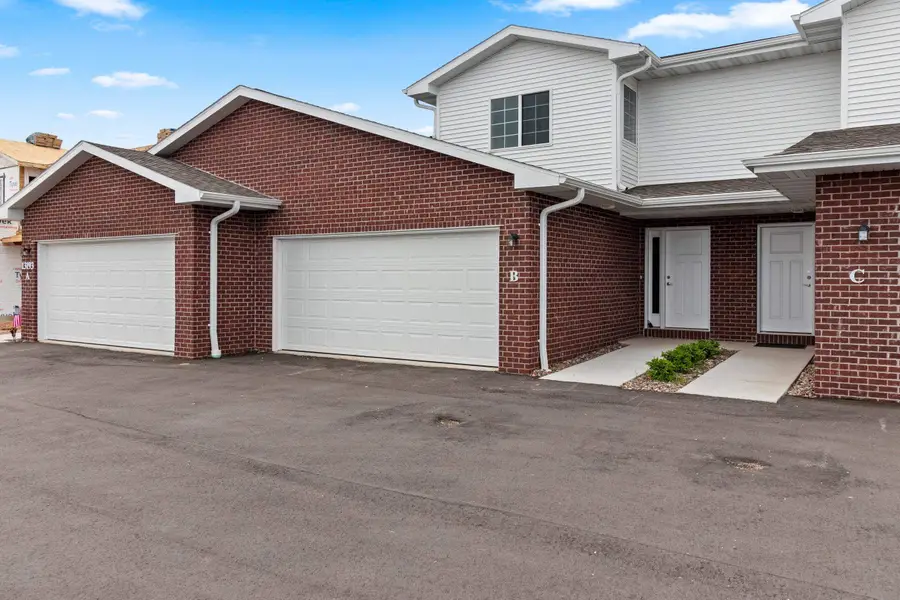 13193-B Velp Avenue, Suamico, WI 54313 - #3