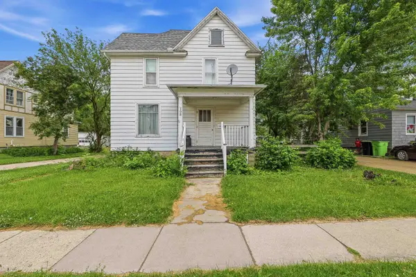 108 Prospect Avenue, BEAVER DAM, WI 53916