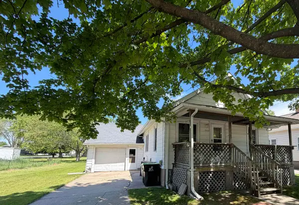 1412 34th Avenue, MENOMINEE, MI 49858
