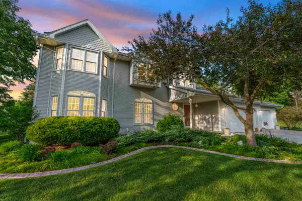 N340 Tamarack Circle, APPLETON, WI 54915