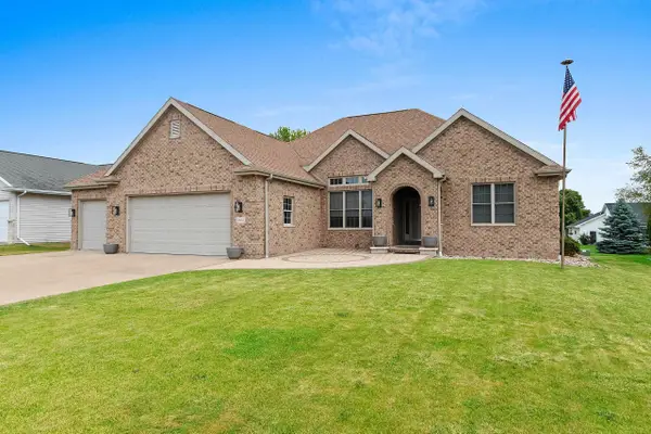 1892 N Sunrise Lane, APPLETON, WI 54913-5446