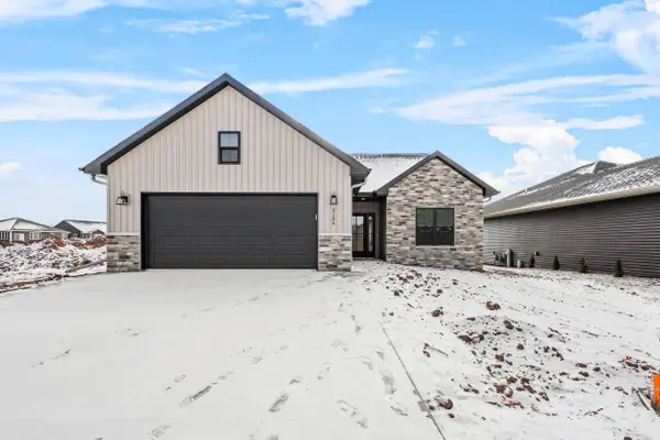 3110 Lazy Oak Drive, GREEN BAY, WI 54311