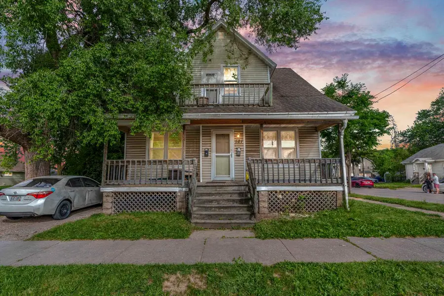 521 12th Avenue, Green Bay, WI 54303 - #2