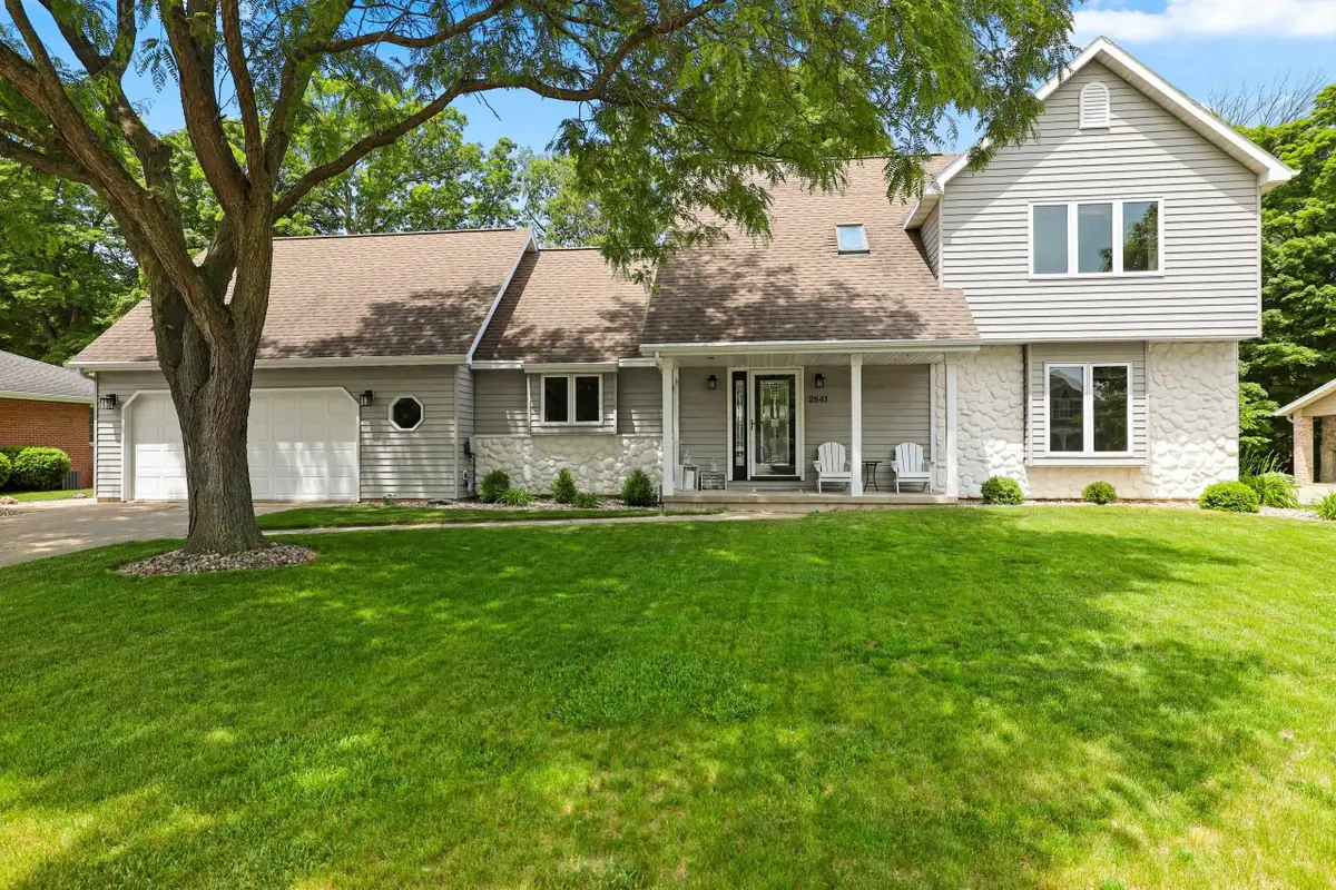 2841 Mayflower Road, Green Bay, WI 54311 - #1