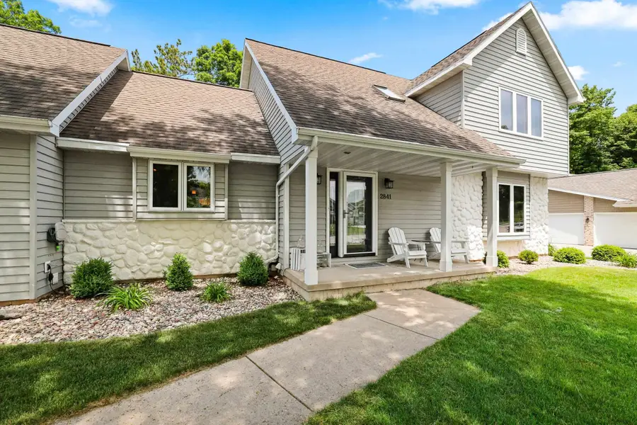 2841 Mayflower Road, Green Bay, WI 54311 - #2
