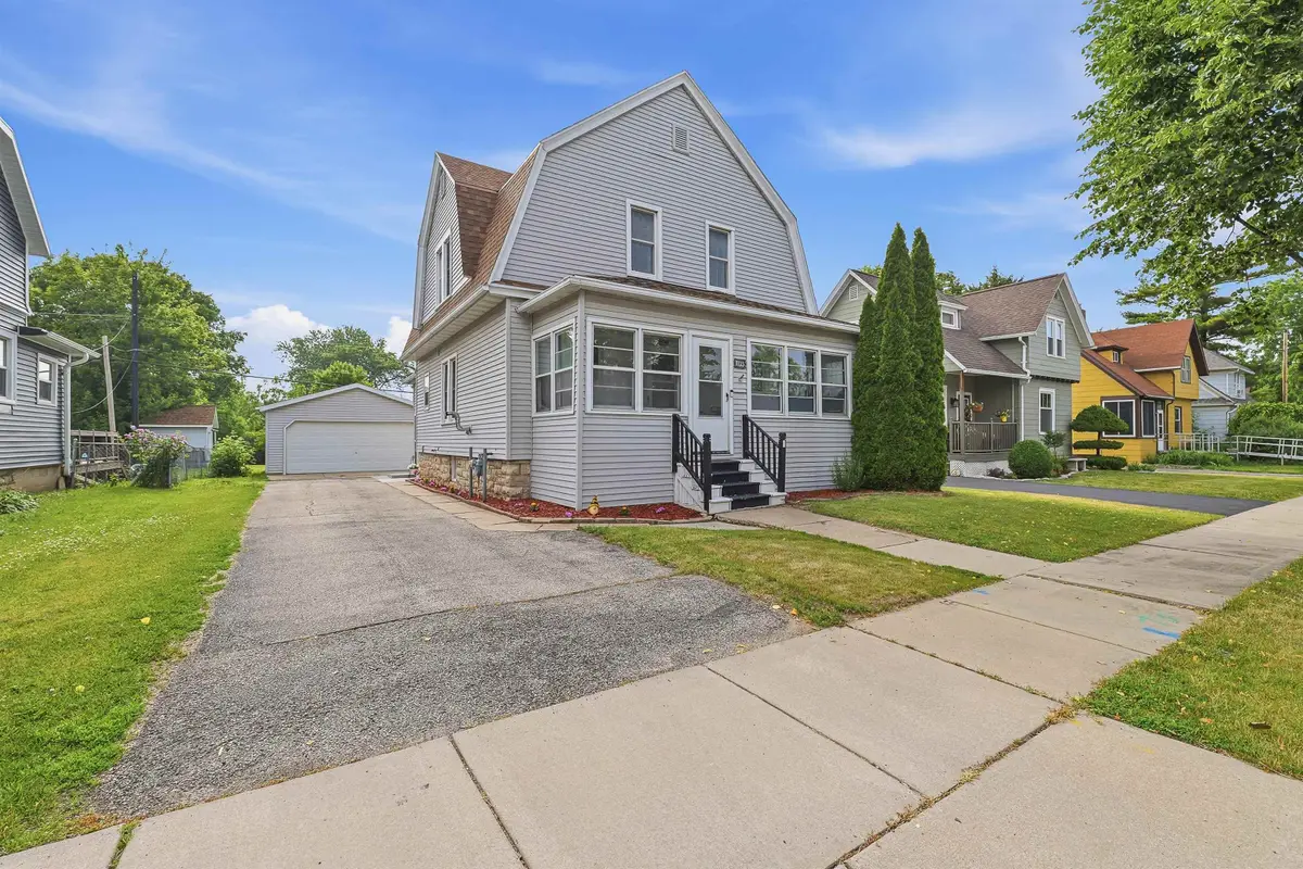 1115 Michigan Avenue, North Fond Du Lac, WI 54937 - #1