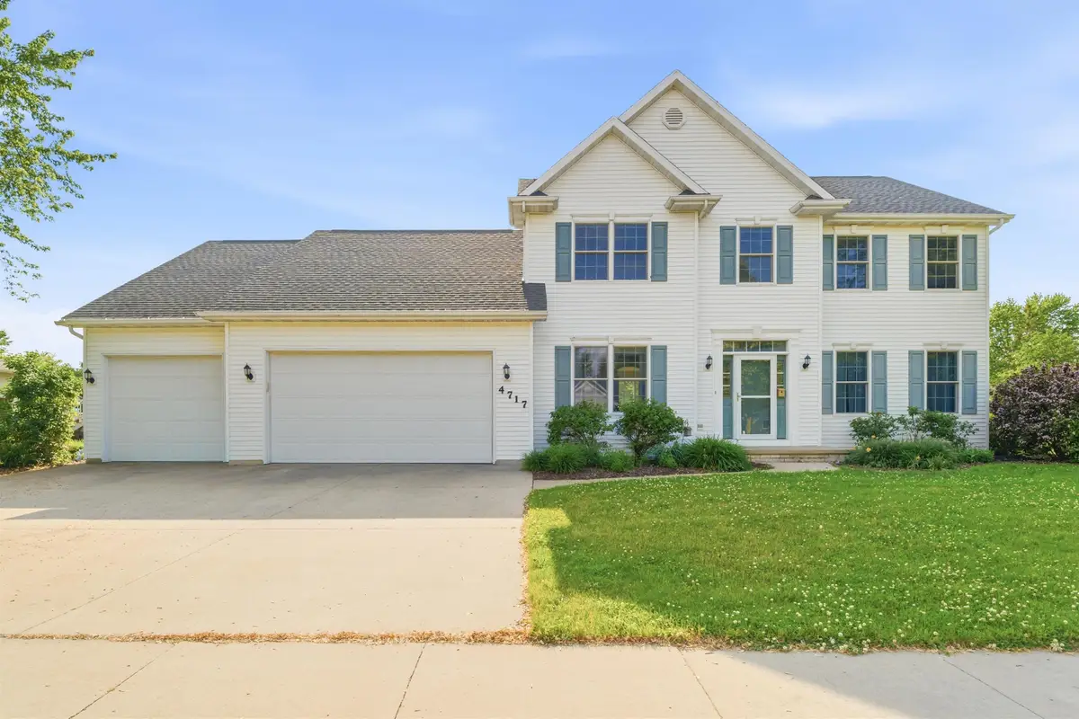 4717 N Tanglewood Drive, Appleton, WI 54913 - #1