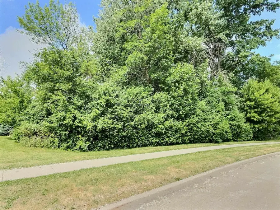 1070 Zacher Drive, Oshkosh, WI 54901 - #3