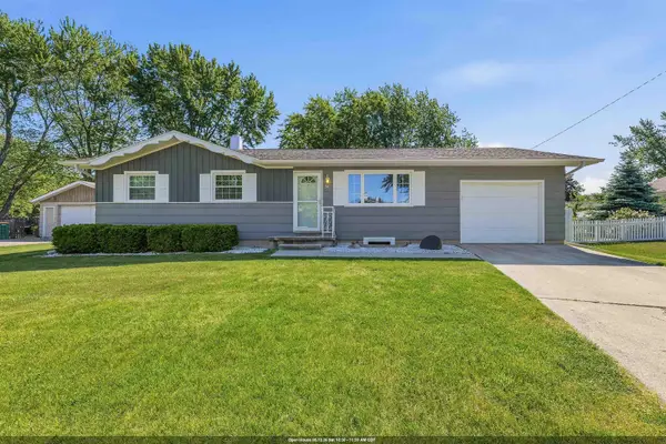 56 Pioneer Court, FOND DU LAC, WI 54935-3014