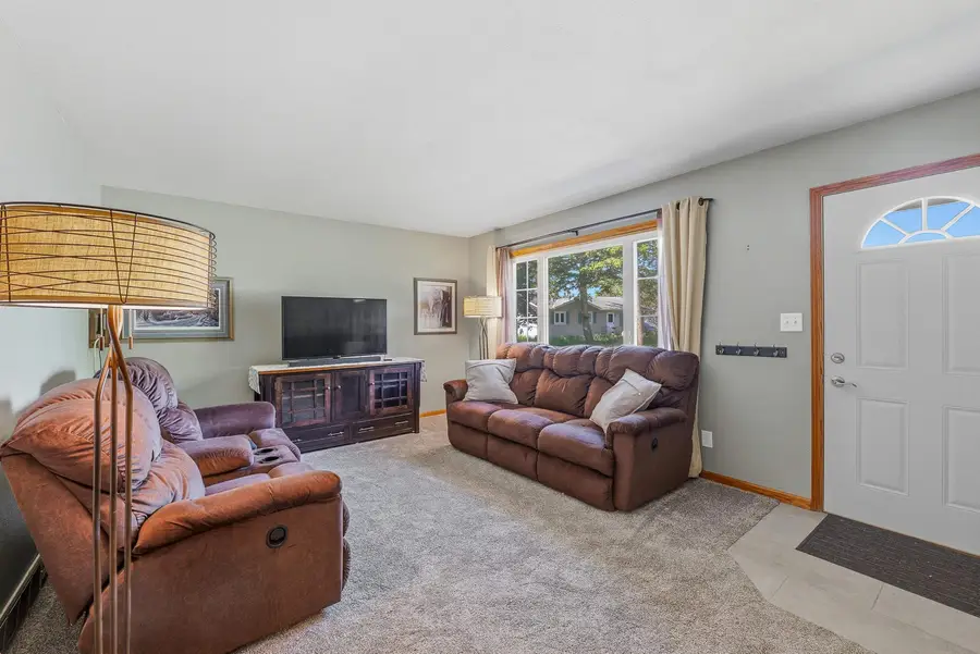 56 Pioneer Court, Fond Du Lac, WI 54935-3014 - #3