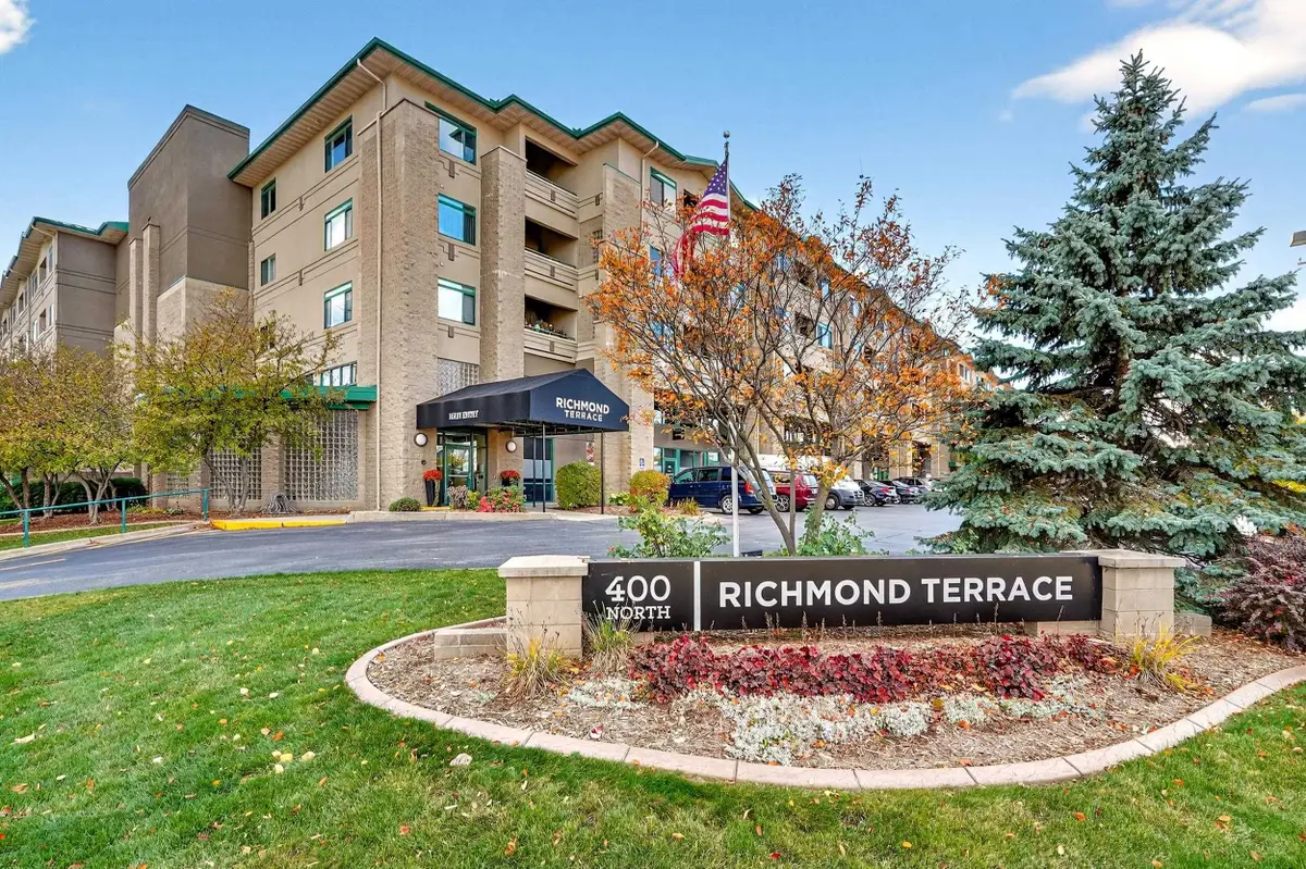 400 N Richmond Street, Appleton, WI 54911 - #1