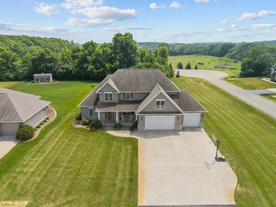 493 Dalton Road, Neenah, WI 54956 - #2