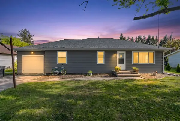 2715 W 1st Avenue, APPLETON, WI 54914