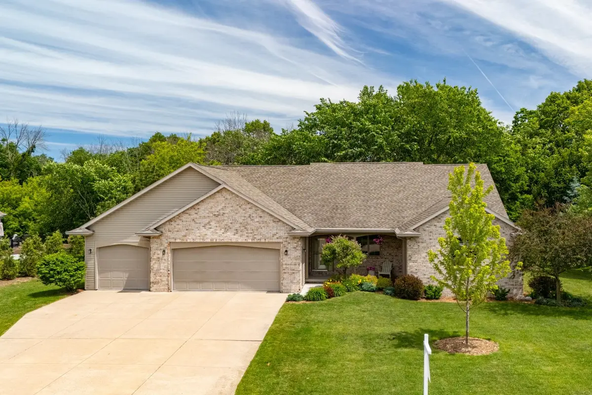N7914 Creekside Drive, Sherwood, WI 54169 - #1