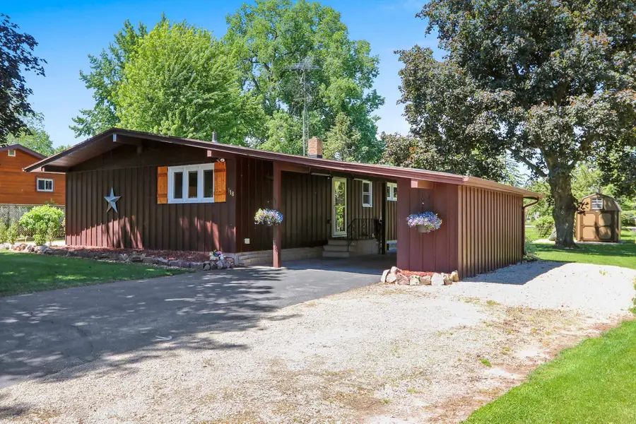118 N 8th Avenue, Winneconne, WI 54986 - #2