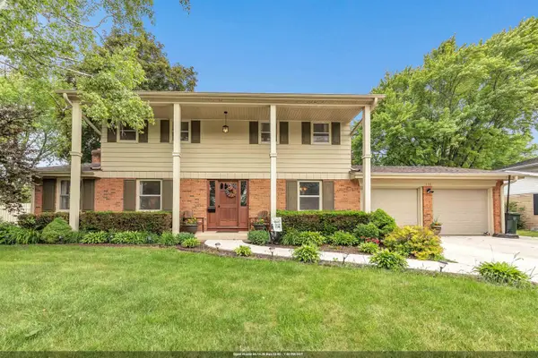 116 S Clay Street, DE PERE, WI 54115-3630