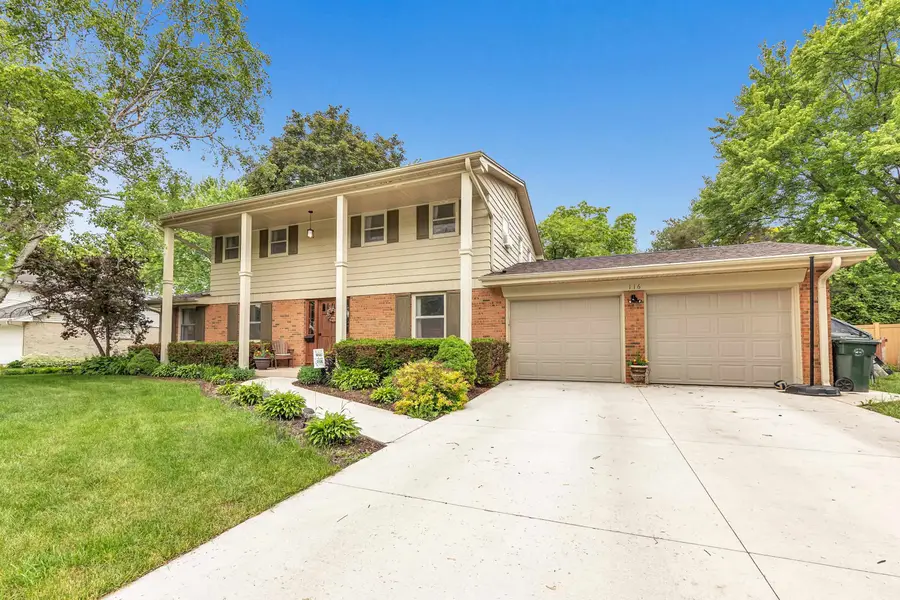 116 S Clay Street, De Pere, WI 54115-3630 - #3