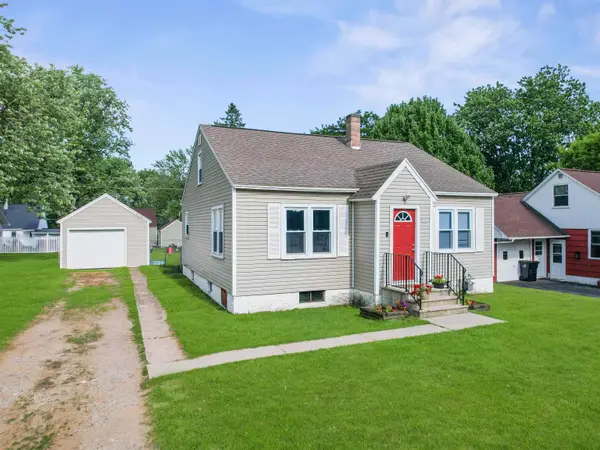 3920 14th Street, MENOMINEE, MI 49858