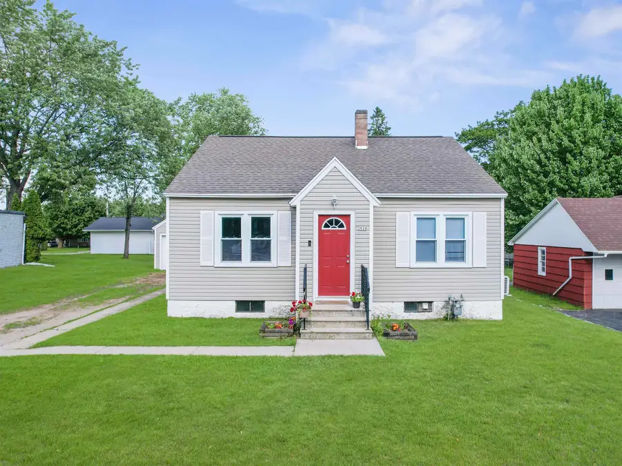 3920 14th Street, Menominee, MI 49858 - #2