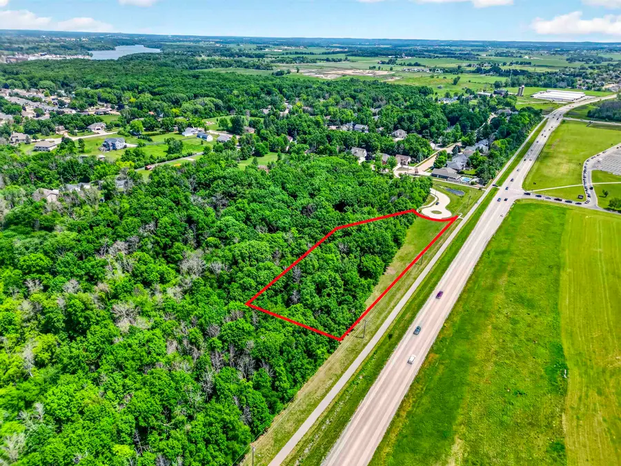 1300 Butterclay Court, Kaukauna, WI 54130 - #2