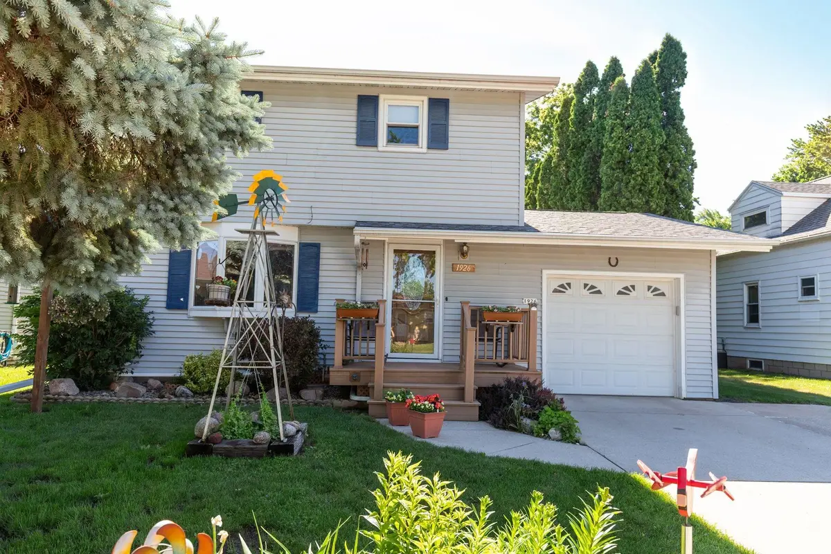 1926 Ohio Street, Oshkosh, WI 54902 - #1