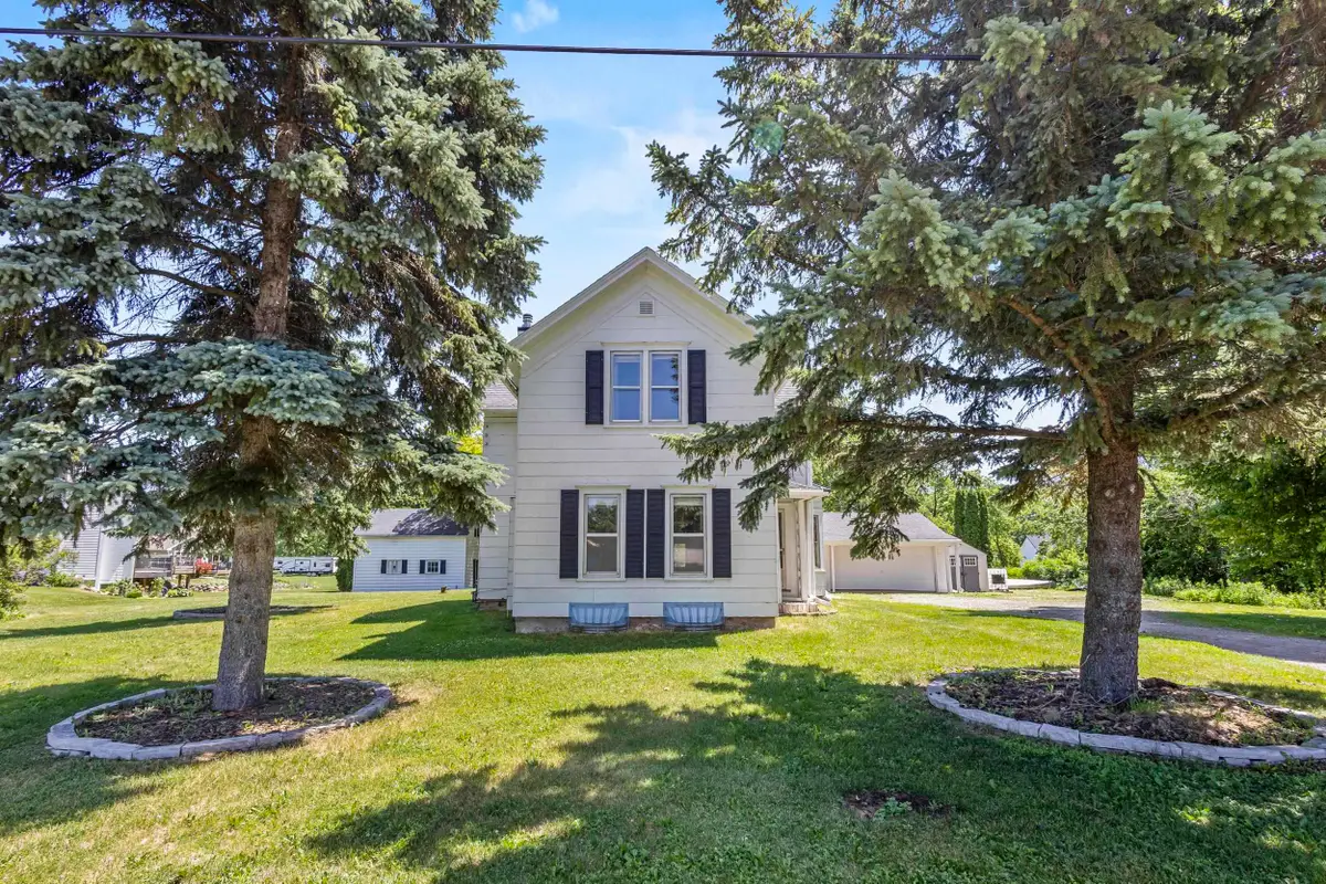 6450 S Us Hwy 45, Oshkosh, WI 54902 - #1