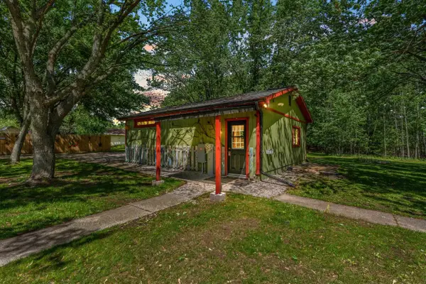 W6345 County Rd Gg, CRIVITZ, WI 54114