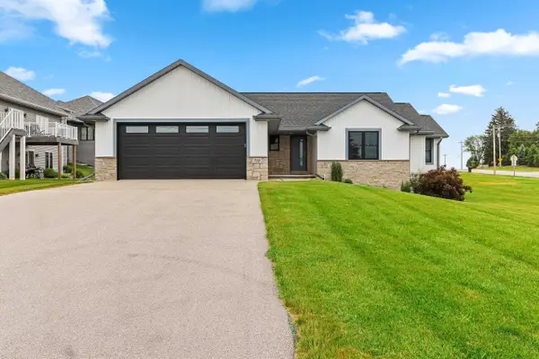 710 Westhill Drive, GREEN BAY, WI 54313-7386
