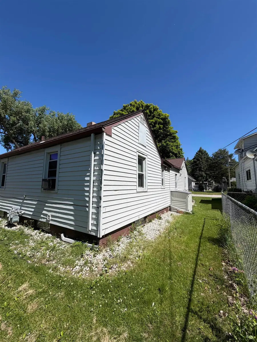 1128 St George Street, Green Bay, WI 54302 - #3
