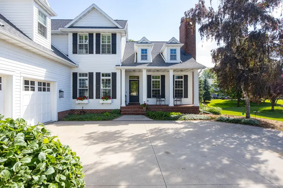 N7864 Edgewater Court, Sherwood, WI 54169 - #3