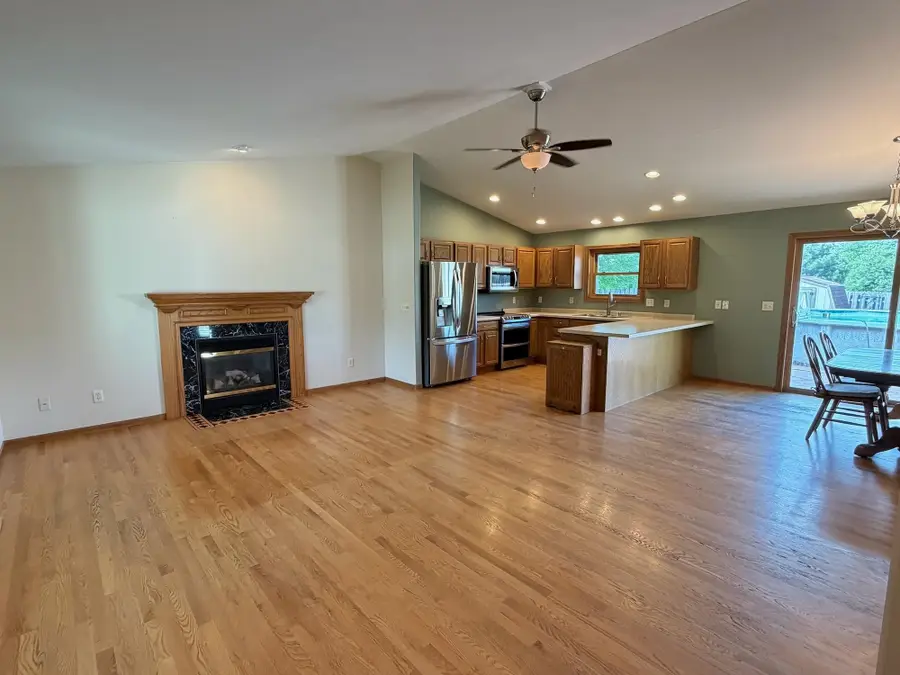 1190 Freedom Avenue, Oshkosh, WI 54901 - #2