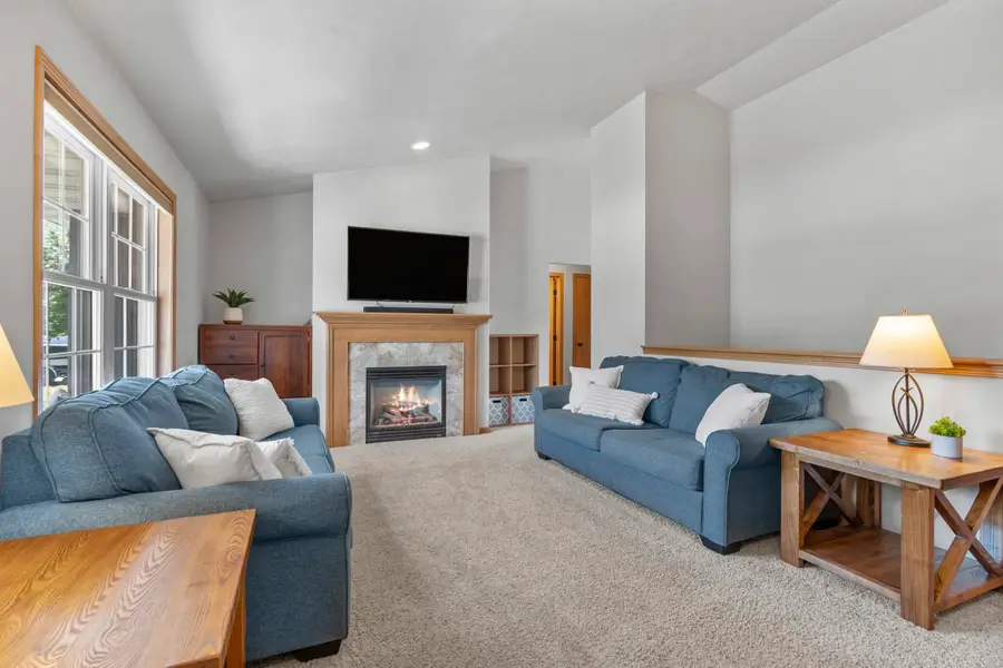 W6432 Rocky Mountain Drive, Greenville, WI 54942 - #2