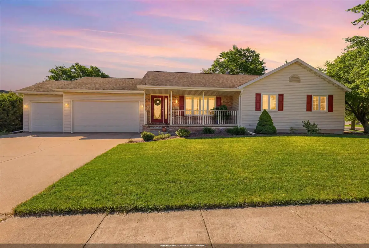 513 Frances Street, Kaukauna, WI 54130 - #1