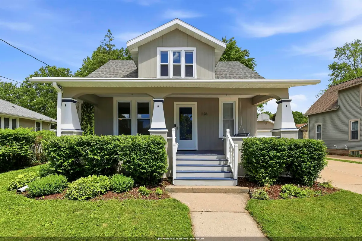 1126 W Harris Street, Appleton, WI 54914-3854 - #1