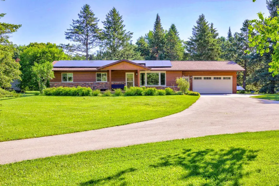N3466 Pamela Lane, New London, WI 54961 - #3