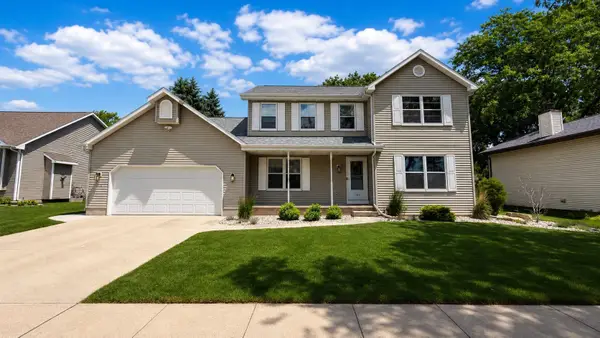 1012 Pendleton Road, NEENAH, WI 54956