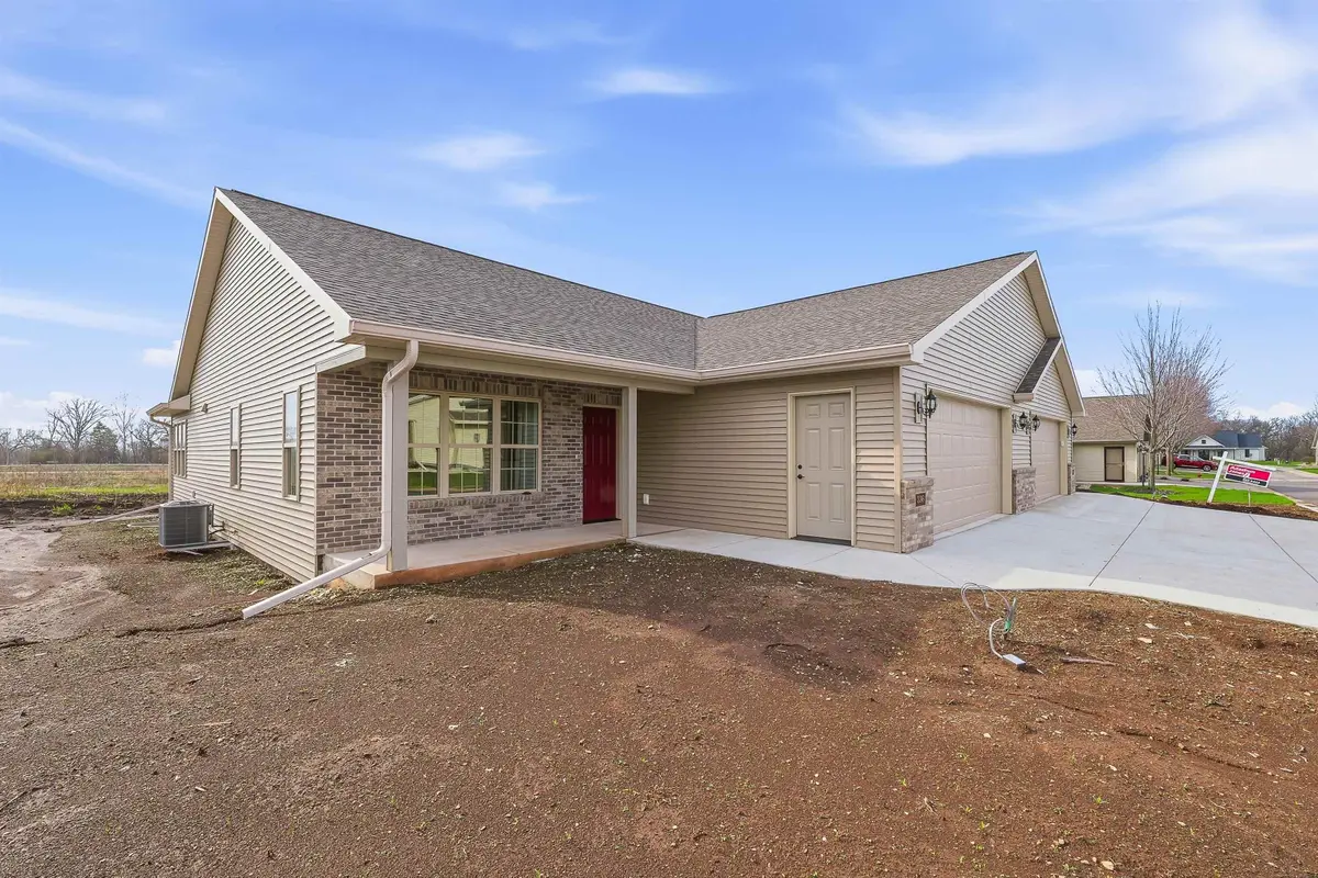 336 Twilight Trail, Fond Du Lac, WI 54937-7545 - #1