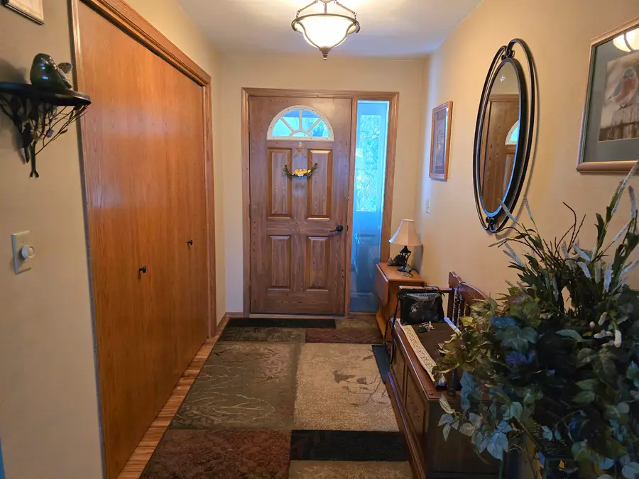 1430 Silverwood Lane, Neenah, WI 54956 - #2