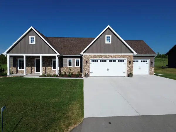 N929 Quarry Rim Road, HORTONVILLE, WI 54944