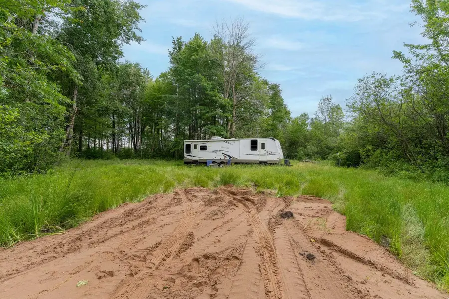 5372 County Road N #4, Oconto, WI 54153 - #2
