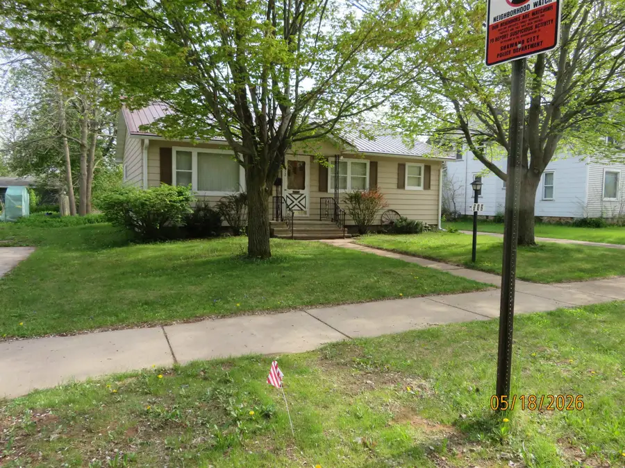 312 W 3rd Street, Shawano, WI 54166-2106 - #3