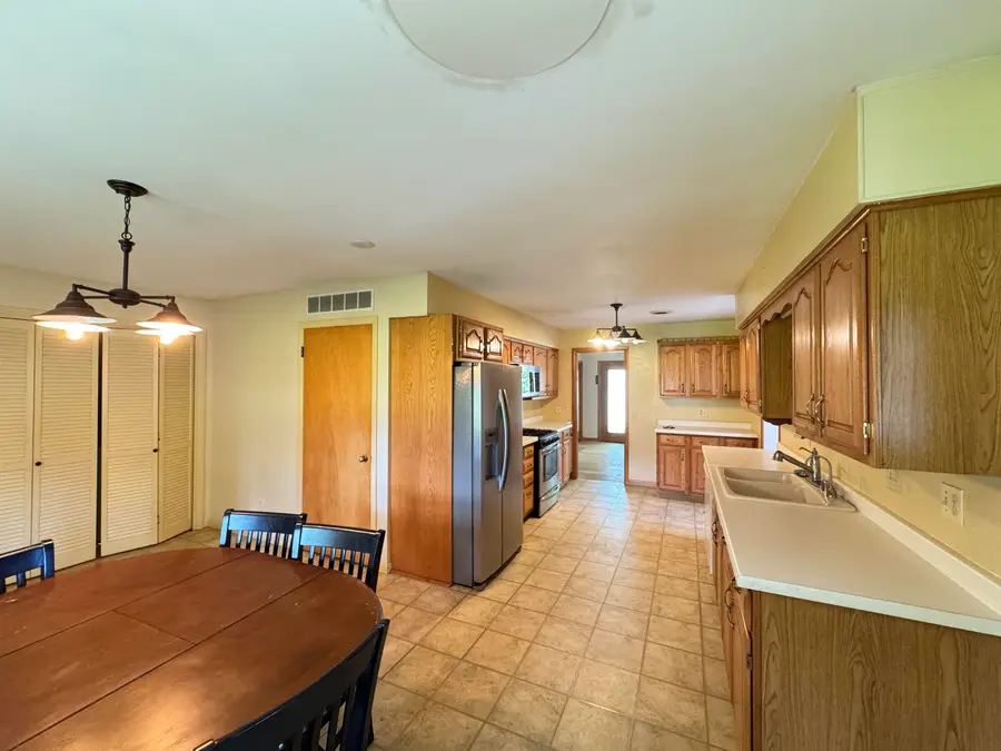 534 Demarest Street, Waupaca, WI 54981 - #2