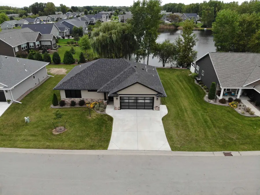 5039 N Milkweed Trail, Appleton, WI 54913 - #3