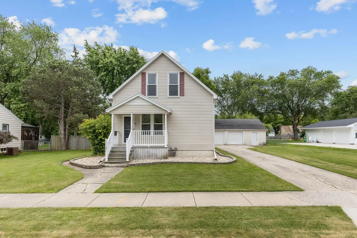 1151 Elmore Street, Green Bay, WI 54303 - #1