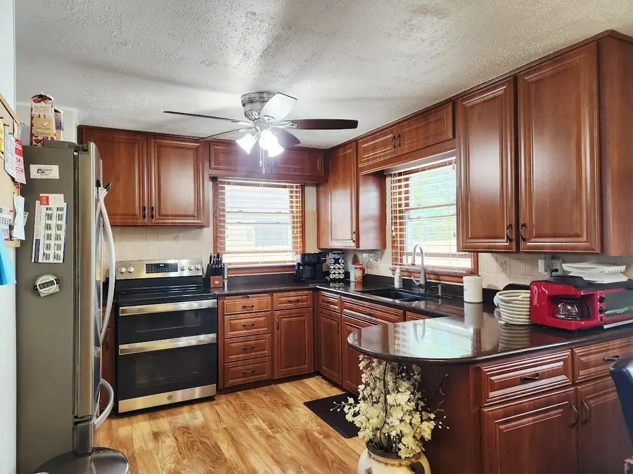 1430 S 19th Street, Sheboygan, WI 53081-5136 - #3