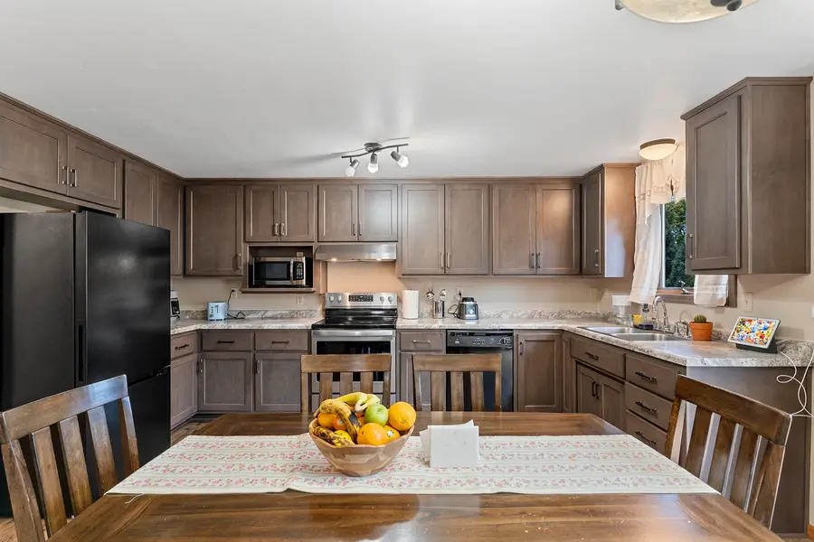 2364 Cedar Ridge Court, Green Bay, WI 54313 - #2